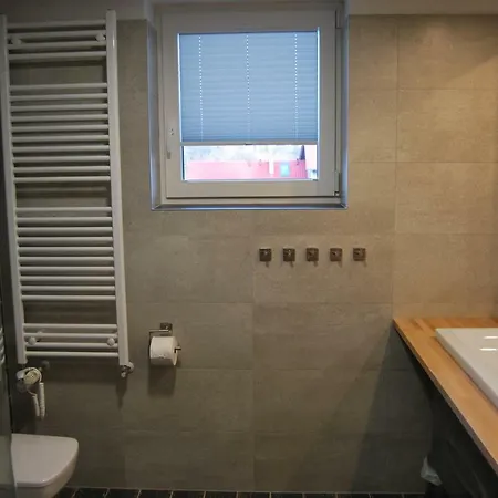 شقة Rodzinny شكلارسكا بوريبا